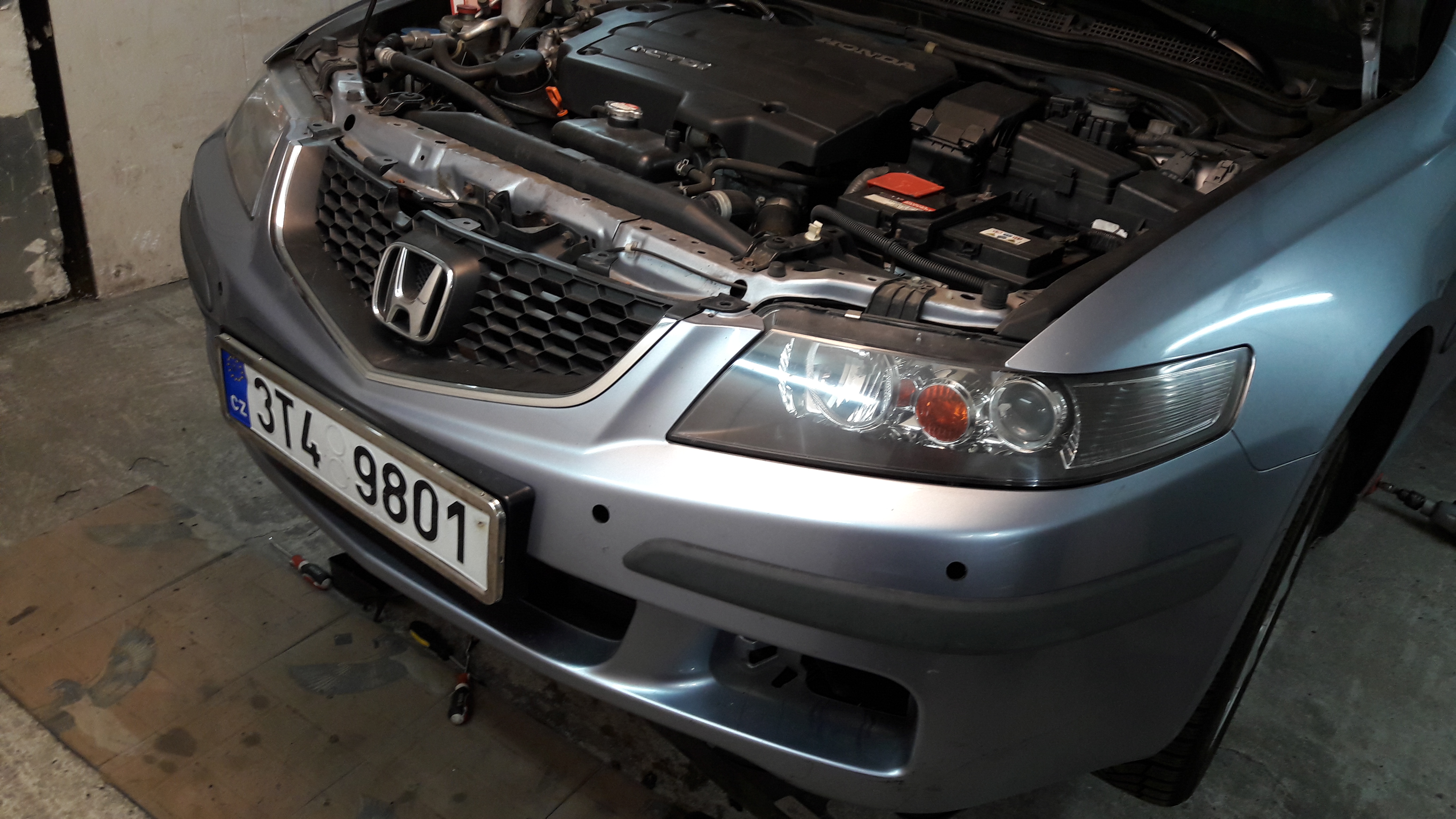 Právě si prohlížíte Parkovací senzory předozadní Honda Accord 7. generace
