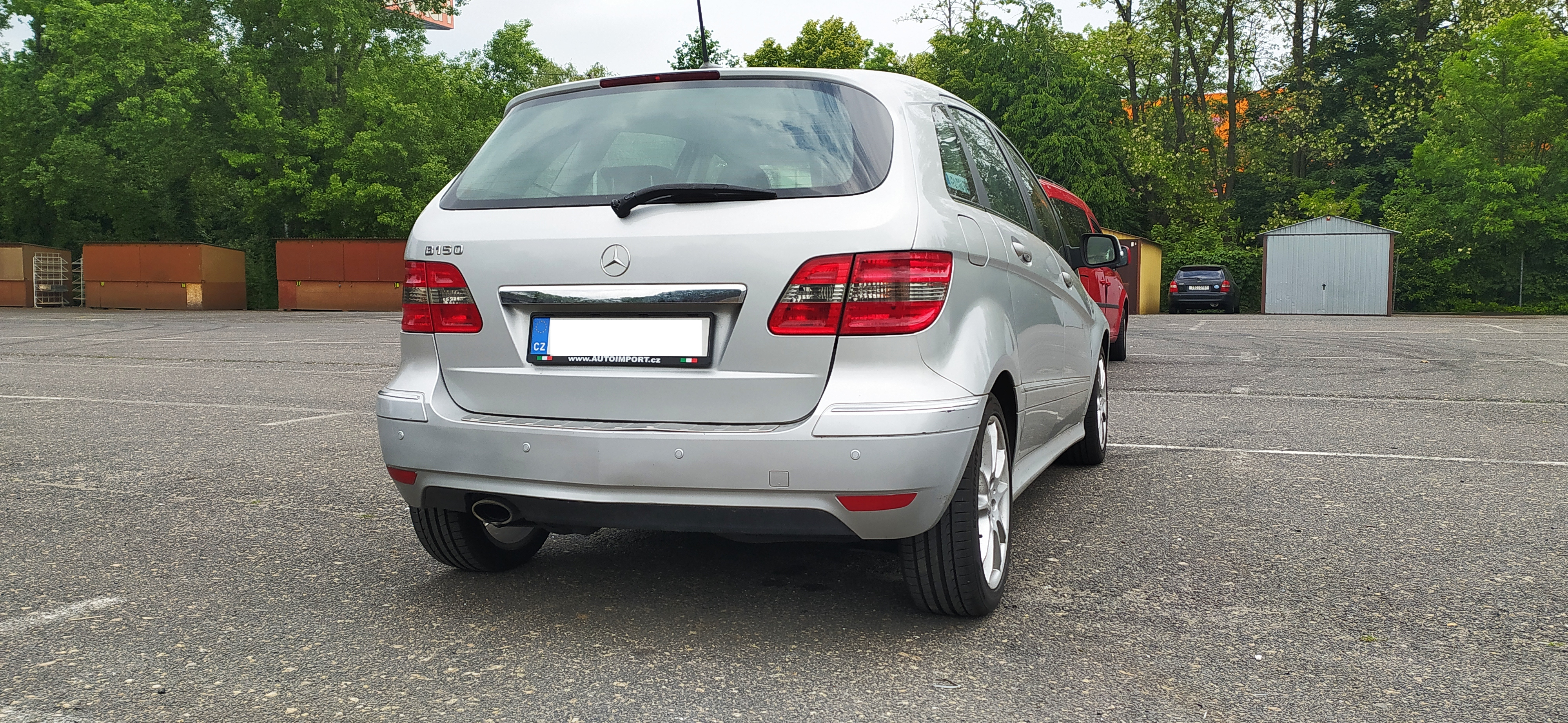 Přečtete si více ze článku Mercedes Benz B150 – zadní parkovací senzory