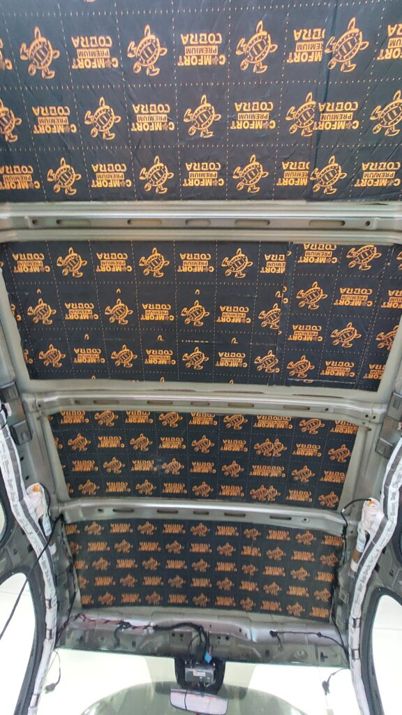 Odhlučnění střechy - antivibrační vrstva