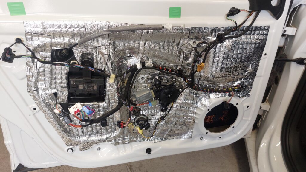 Výměna repro Škoda Octavia 3